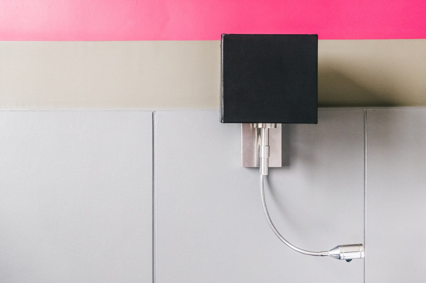 original docking station charger