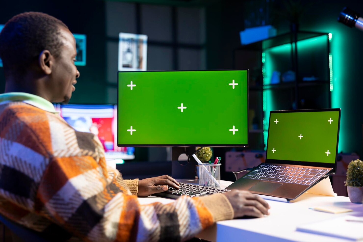 Lenovo monitors Kenya