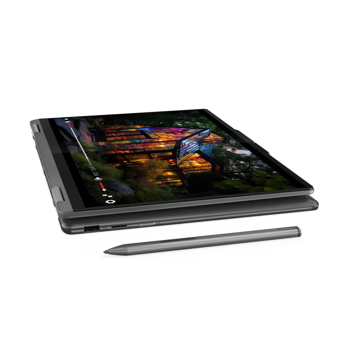  Lenovo Yoga 7 2-in-1 laptop USB-C, HDMI, and audio ports
