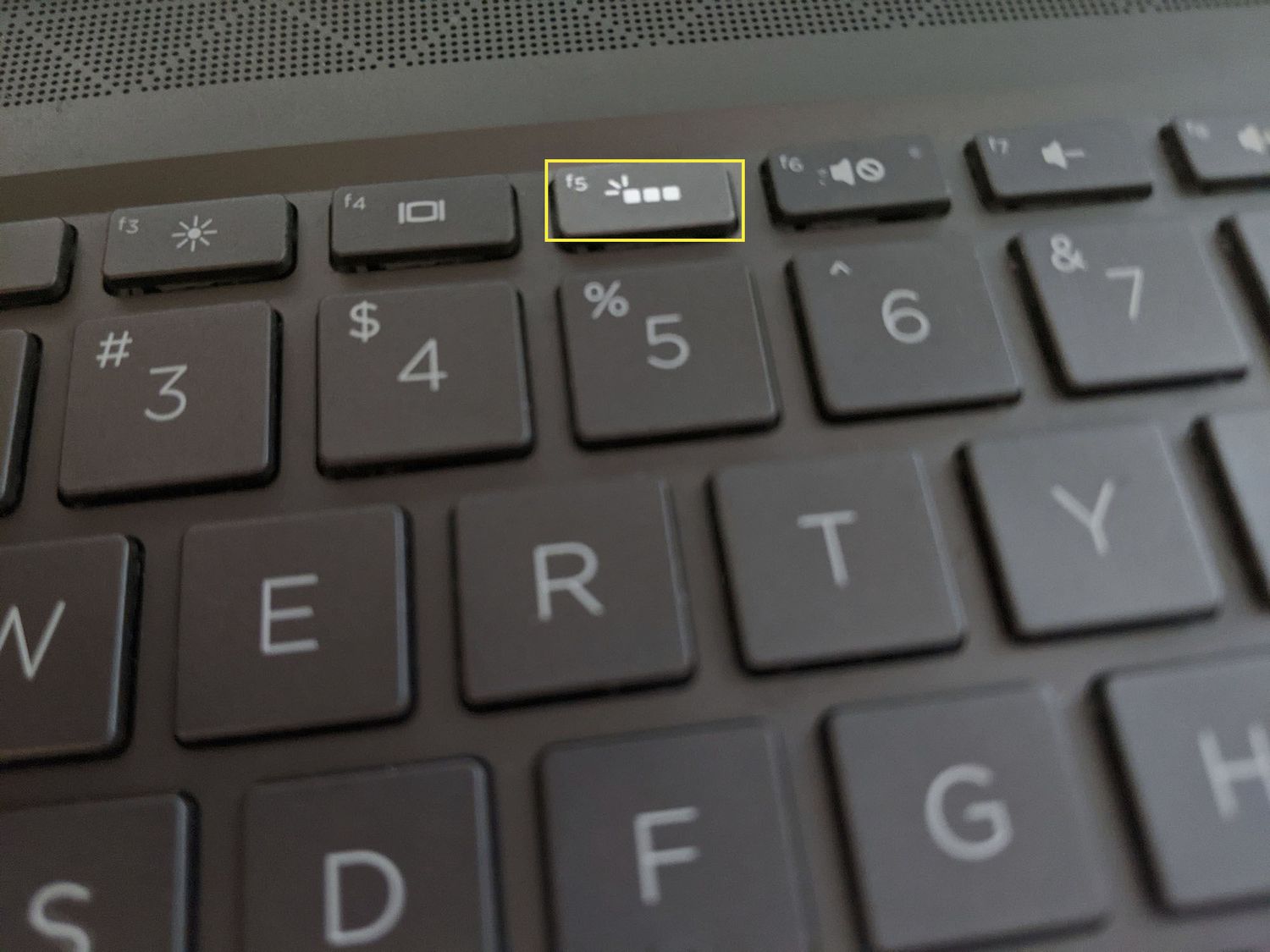 Replacement US keyboard for HP EliteBook Folio G1 laptops, premium finish

