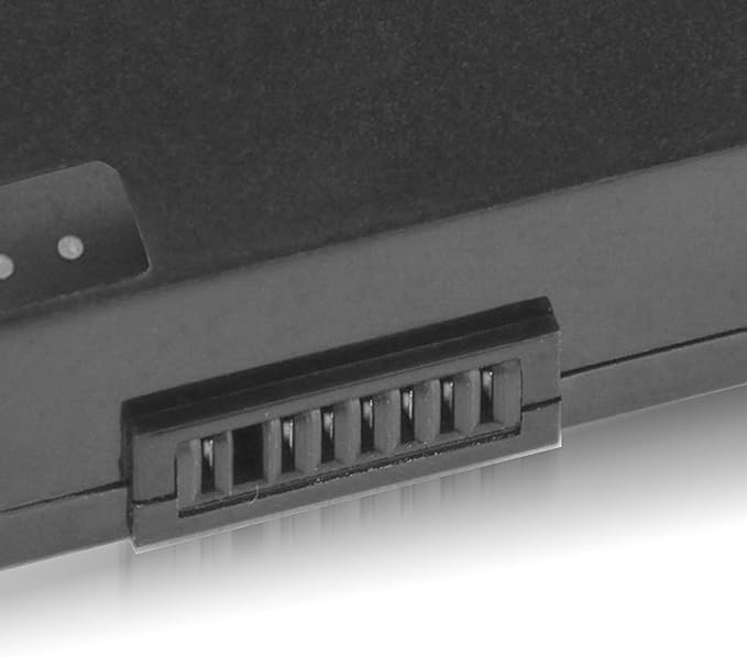 High-capacity Samsung 58Wh laptop battery for extended use
